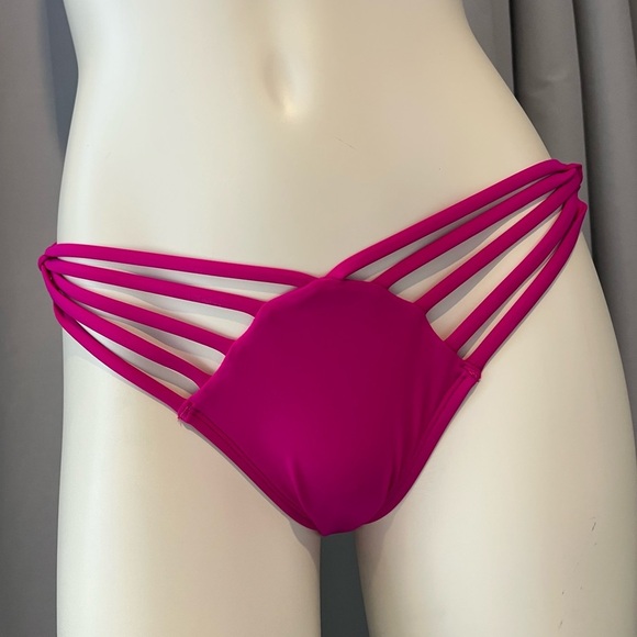 Express 2 Pc Swimsuit Strappy Set - Hot Pink S/M NWOT - Picture 3 of 8